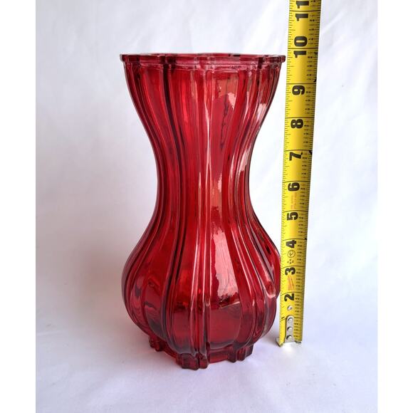 Vintage Red Glass Hourglass Shape Vase with Acorn Logo on bottom - Picture 7 of 7